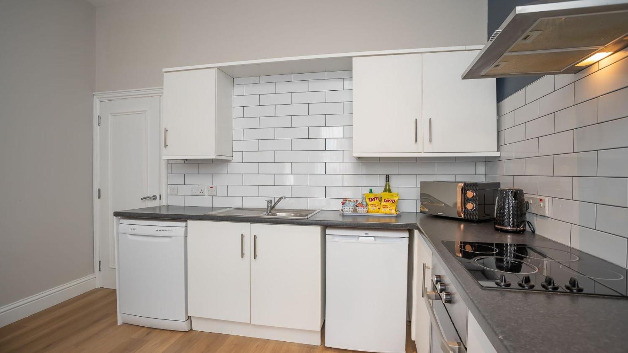 2 Bdr & 1 Bdr Apartments At Queens Uni By Belfast City Breaks 외부 사진