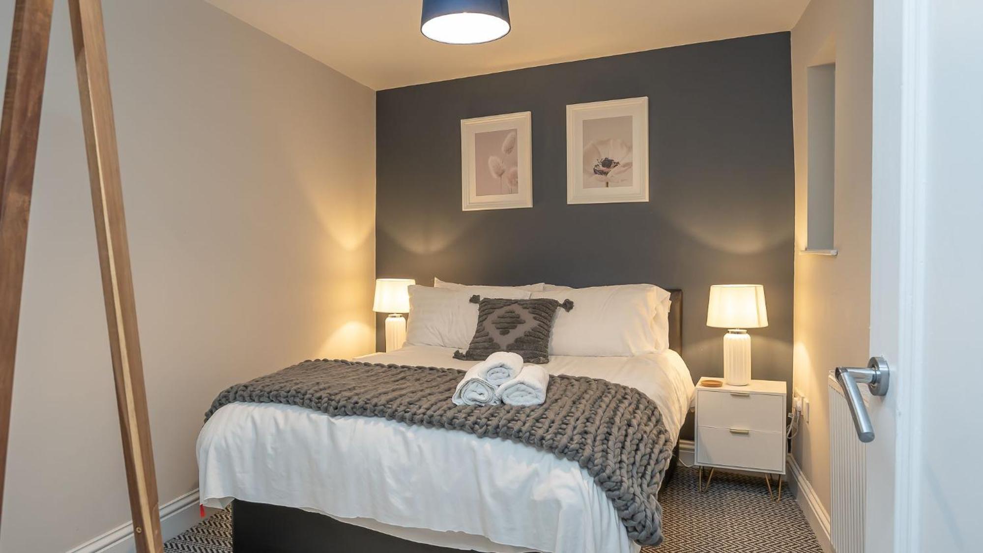 2 Bdr & 1 Bdr Apartments At Queens Uni By Belfast City Breaks 외부 사진