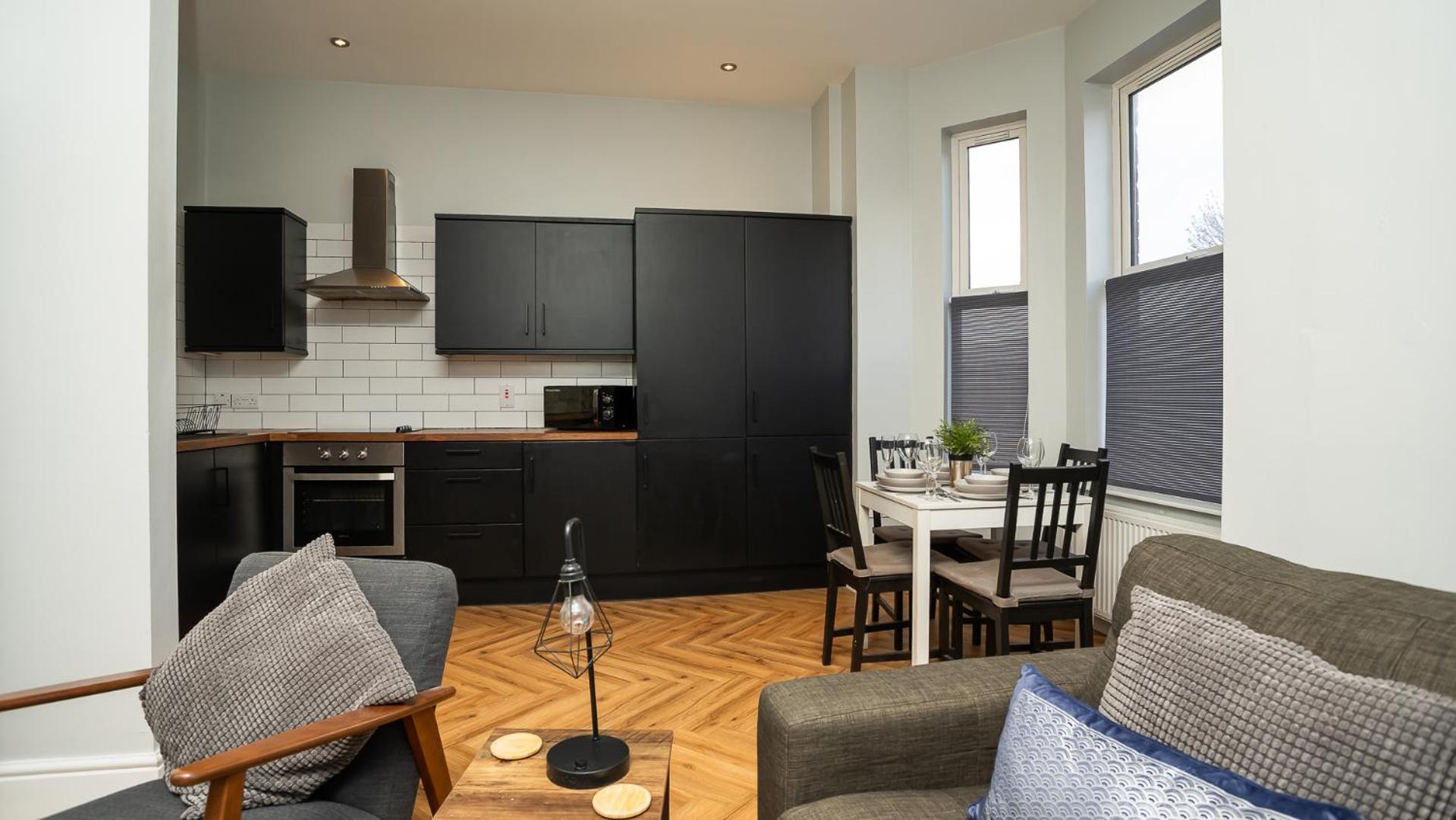 2 Bdr & 1 Bdr Apartments At Queens Uni By Belfast City Breaks 외부 사진